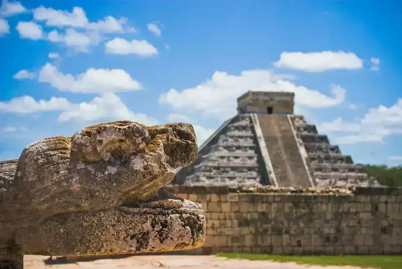 Chichen Itza El Castillo - complete travel planning guide